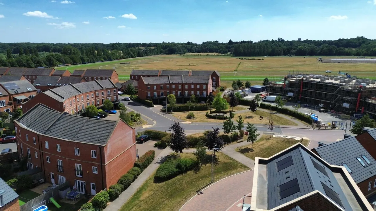 Filly Close, Newbury, RG14, photo 13