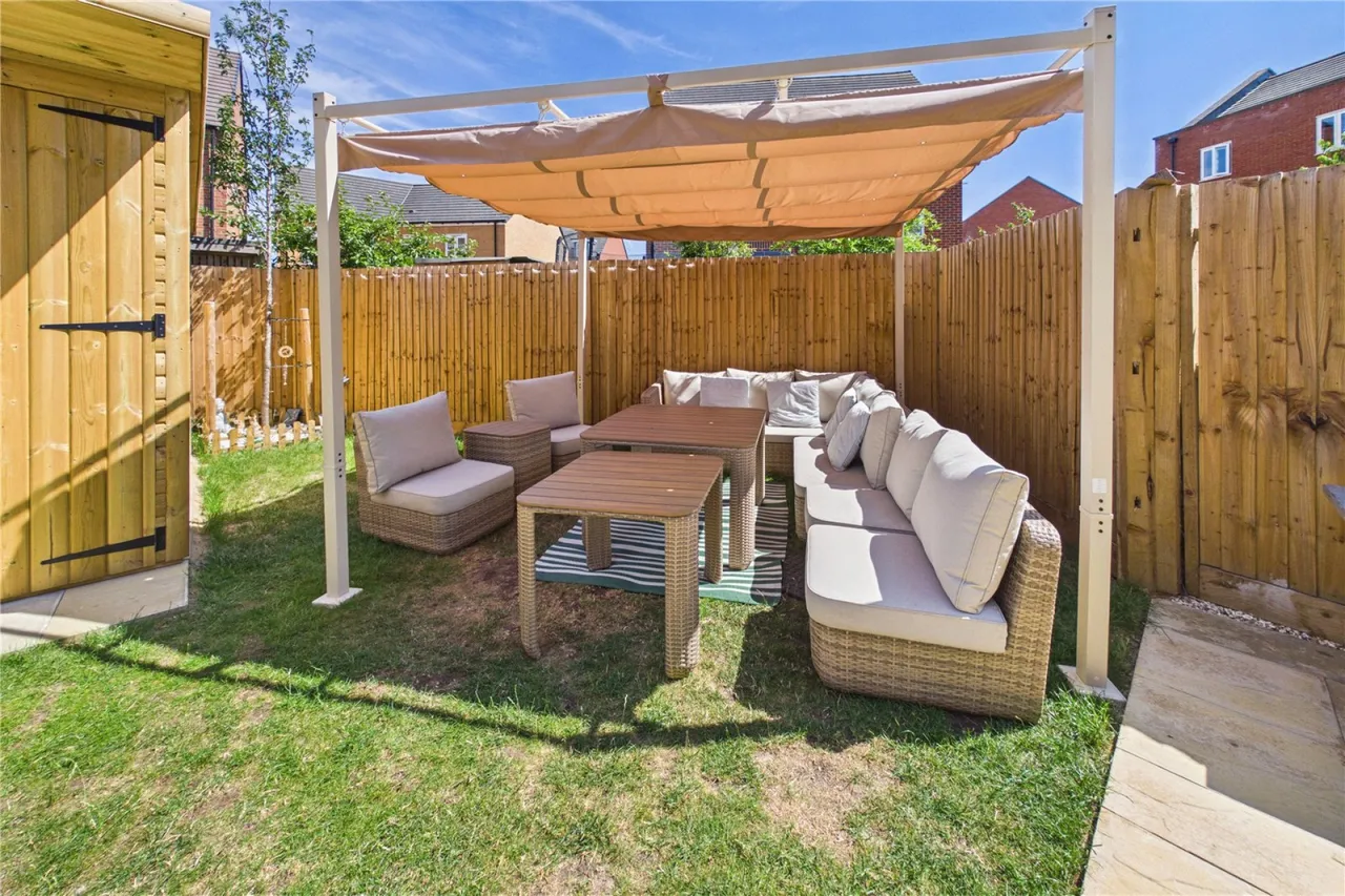 Filly Close, Newbury, RG14, photo 4