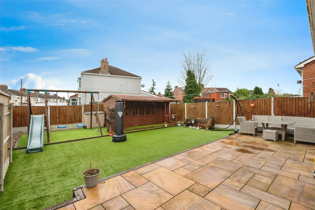 Grange Avenue North, West Derby, L12, photo 20