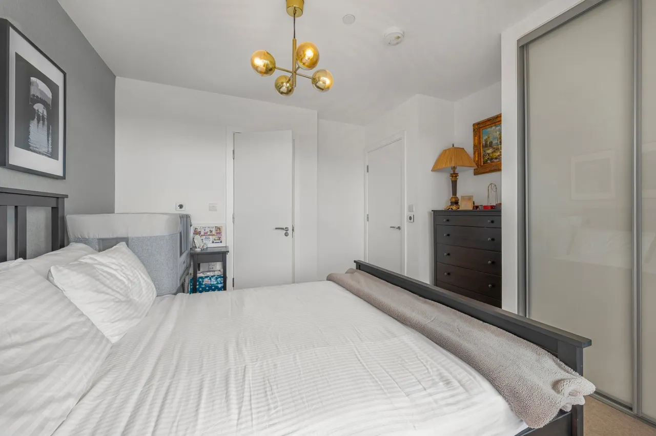 Pier Road, London, E16, photo 10