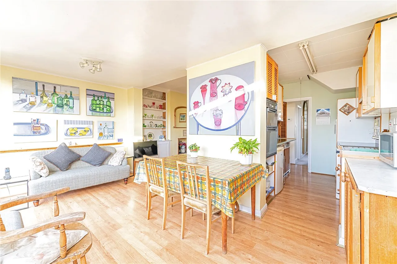 Hatherop Road, Hampton, TW12 2RQ, photo 6