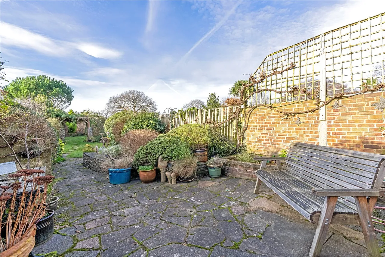 Hatherop Road, Hampton, TW12 2RQ, photo 11