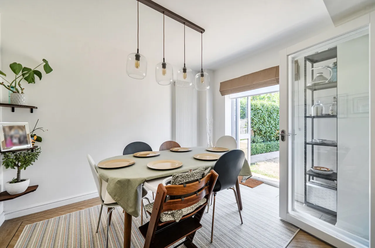 Sovereign Gardens, Ash Vale, Surrey, GU12 5FB, photo 10