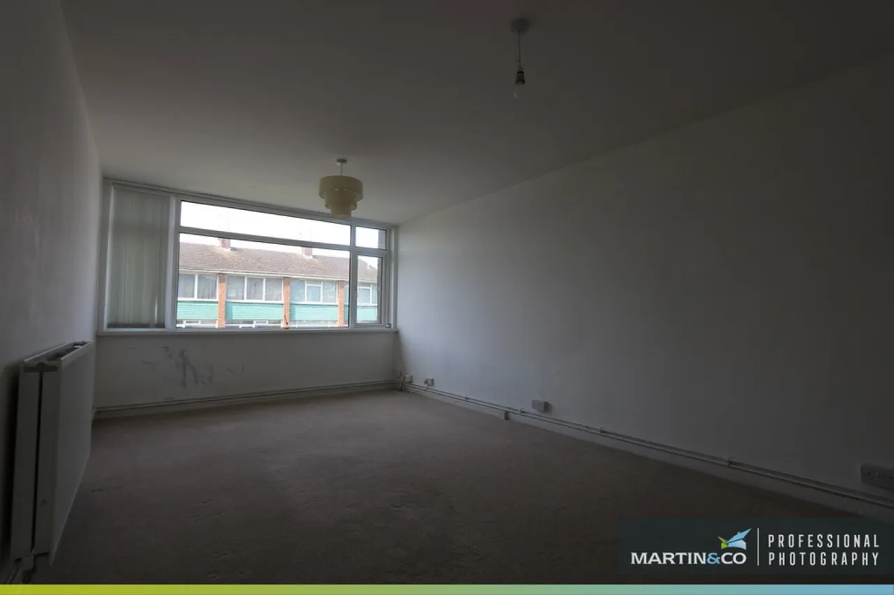 Kennerleigh Road, Rumney, photo 7