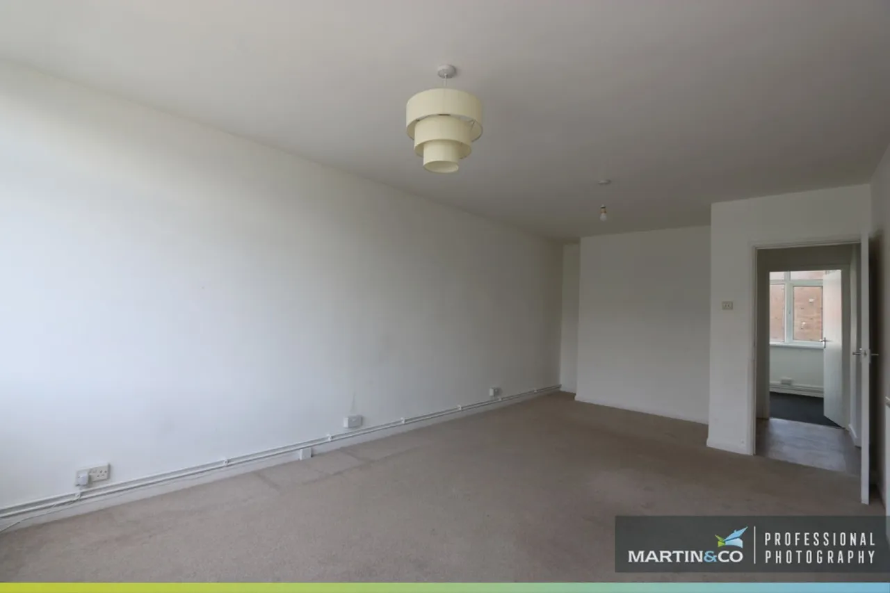 2 bed flat for sale — Kennerleigh Road, Rumney