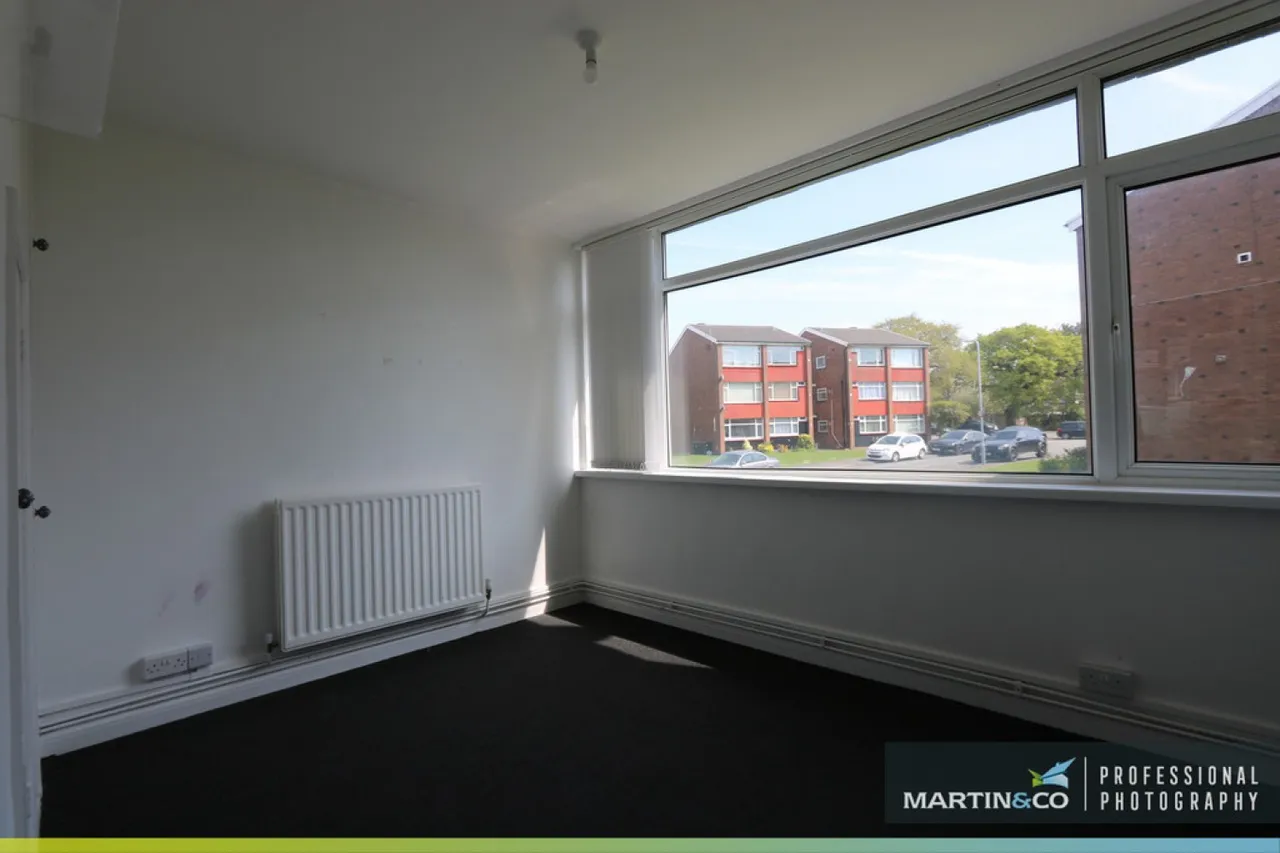 Kennerleigh Road, Rumney, photo 8