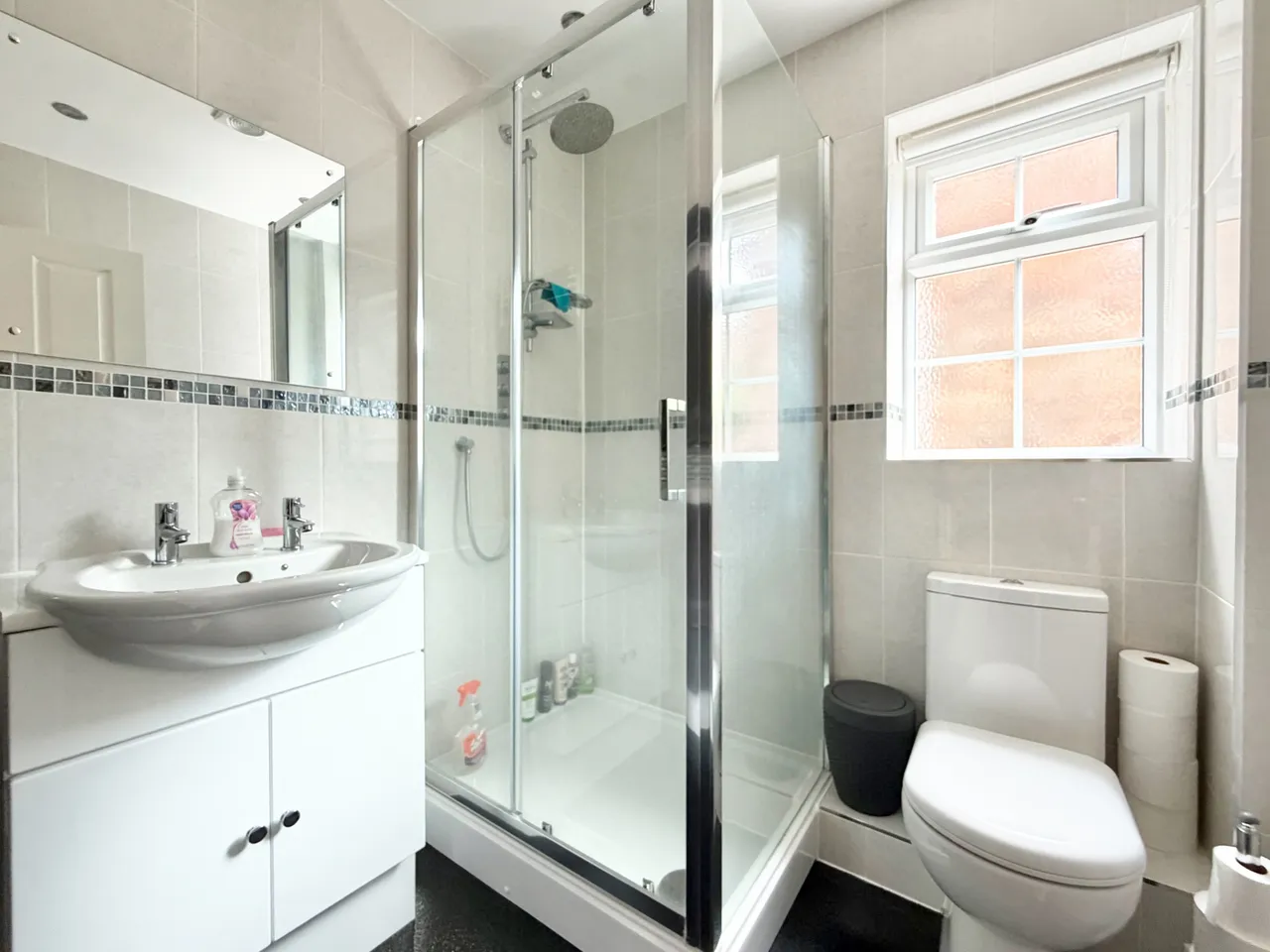Grove Gardens, Tring, photo 12