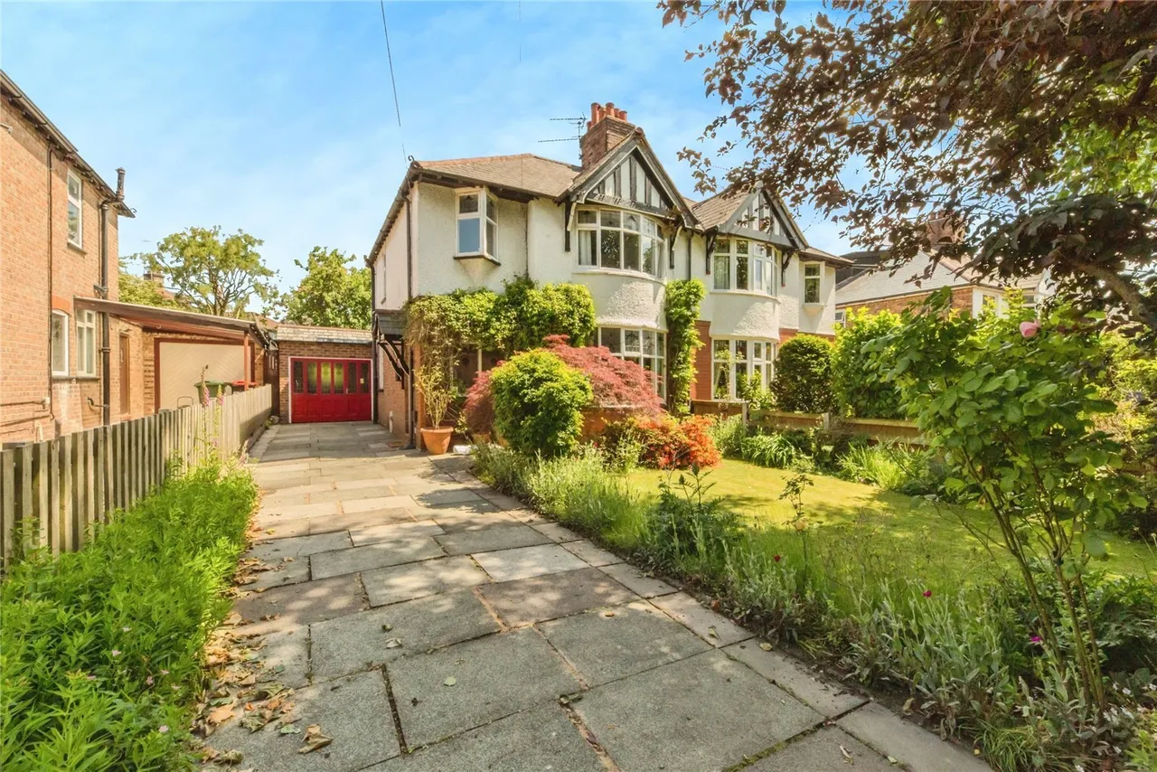 3 bed house for sale — Moss Road, Northwich, Cheshire, CW8