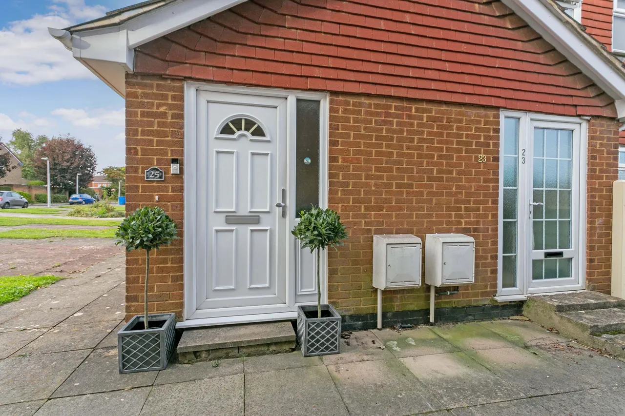 Avondale, Cranbrook Drive, Maidenhead, Berkshire, photo 10