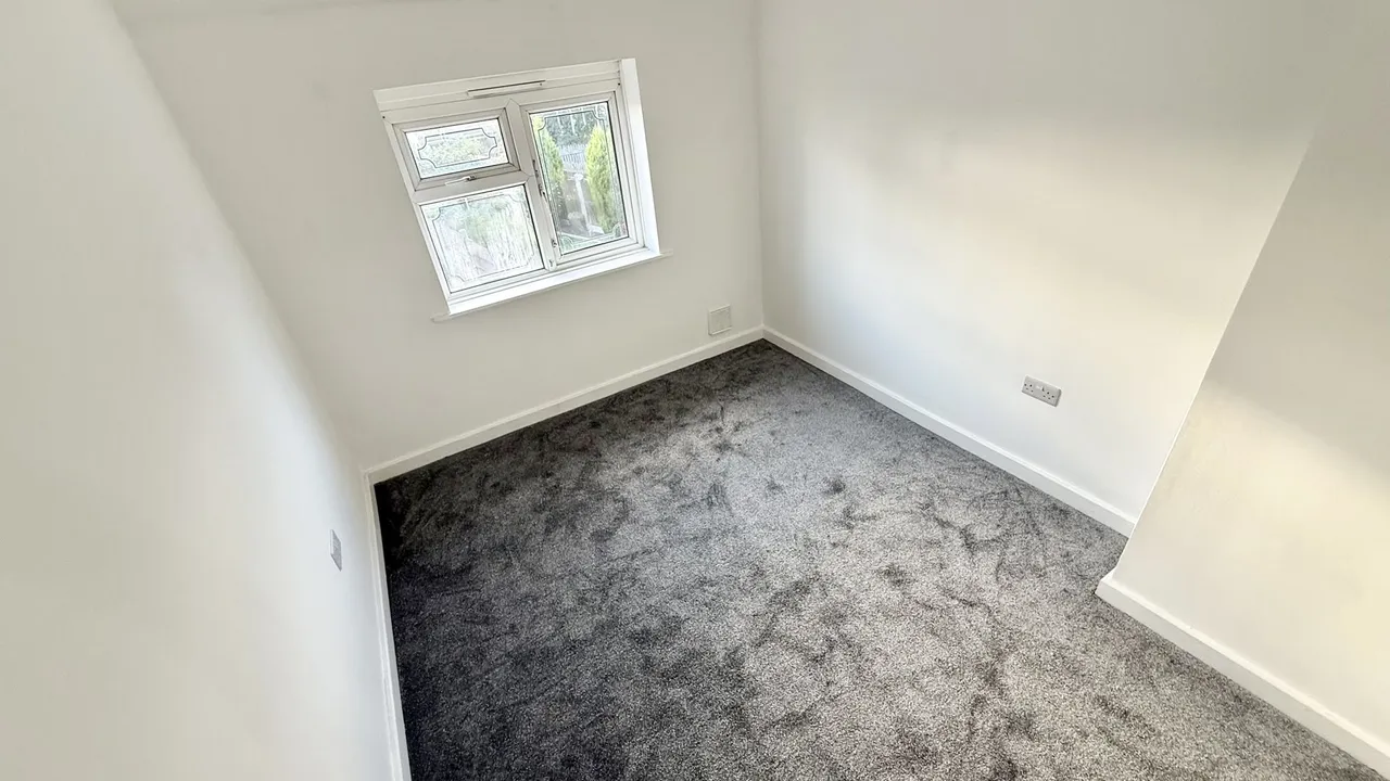 Crankhall Lane, WS10, photo 10