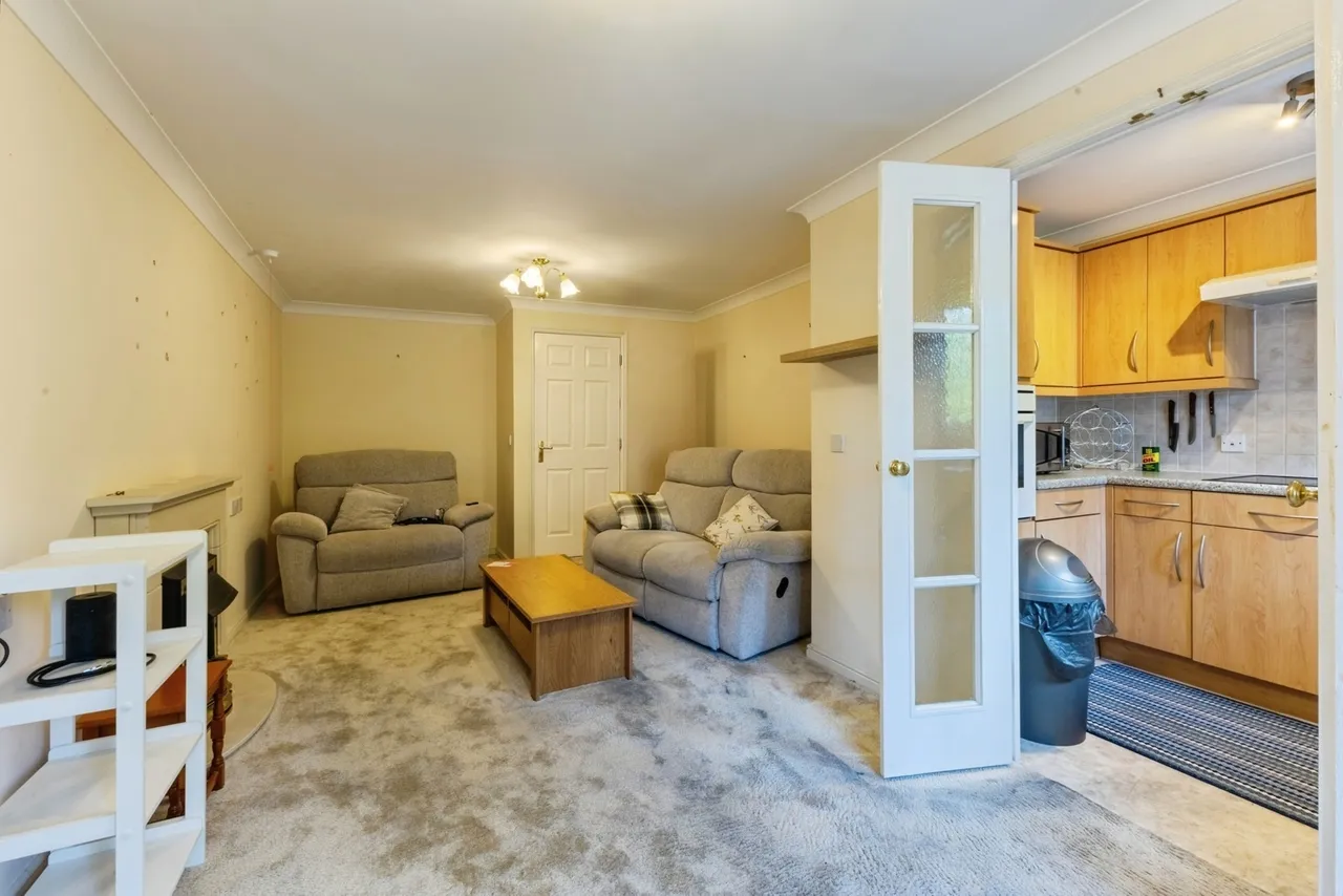 Harlestone Road, Northampton, NN5, photo 4