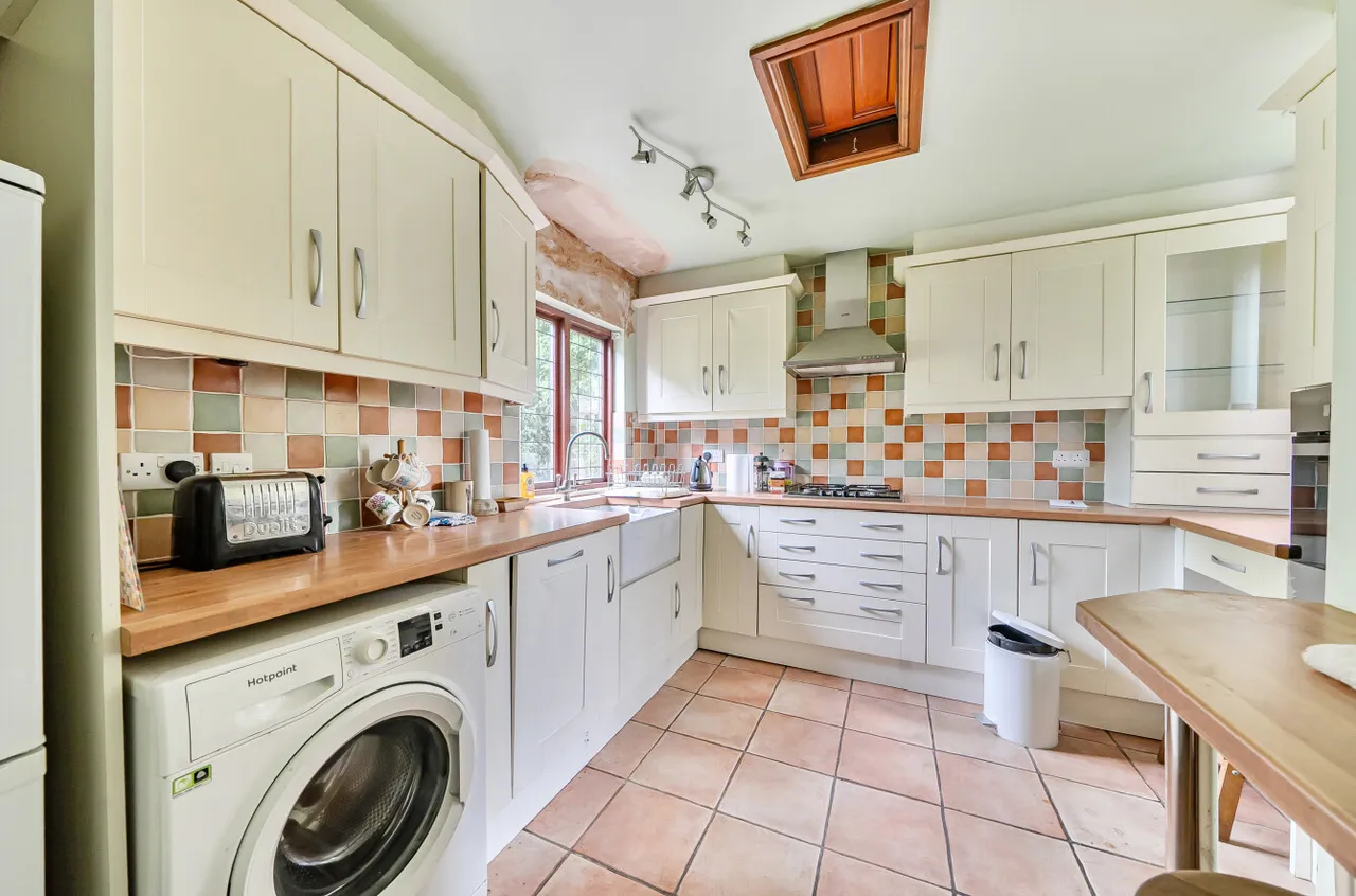 Tong Lane, Bradford, BD4, photo 4