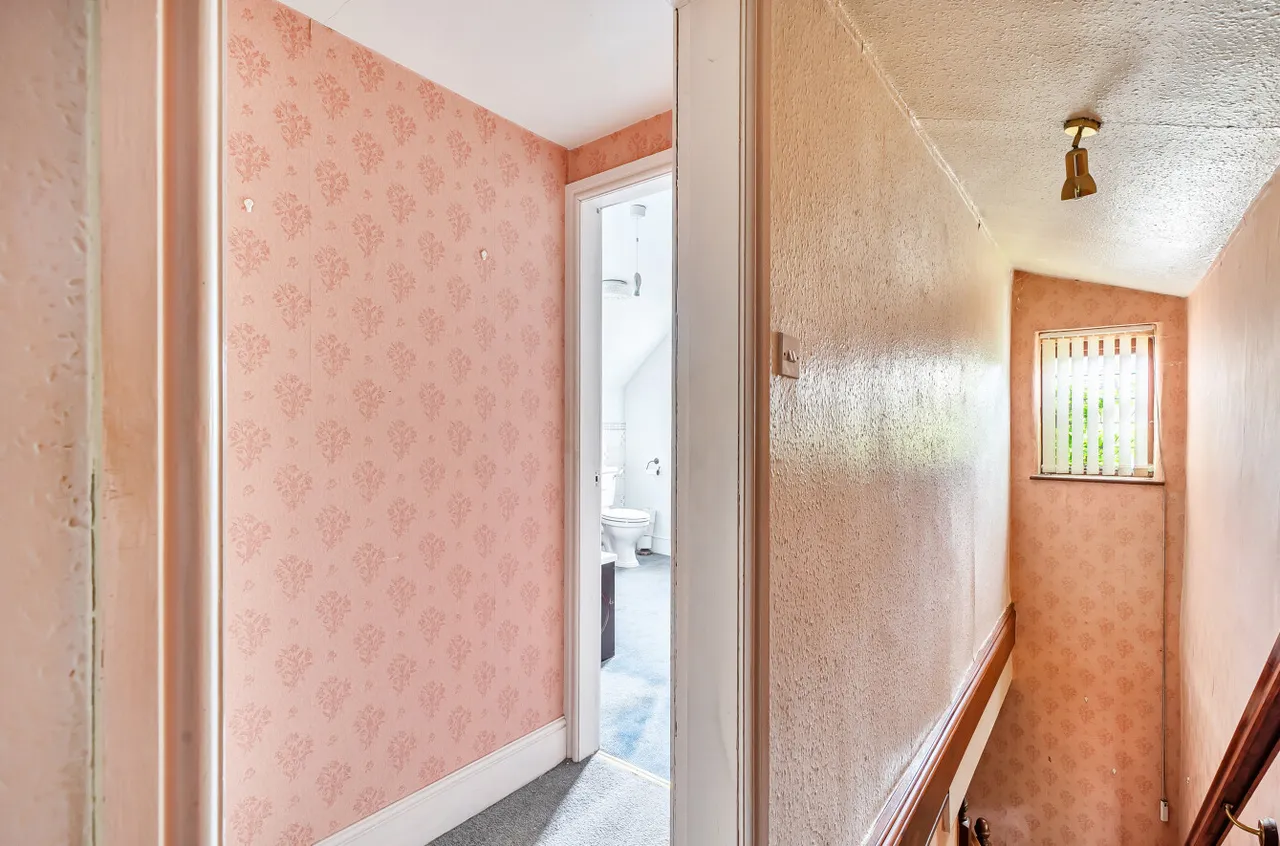 Tong Lane, Bradford, BD4, photo 17