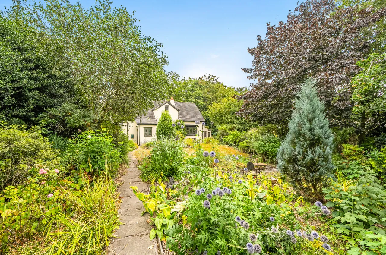 Tong Lane, Bradford, BD4, photo 9