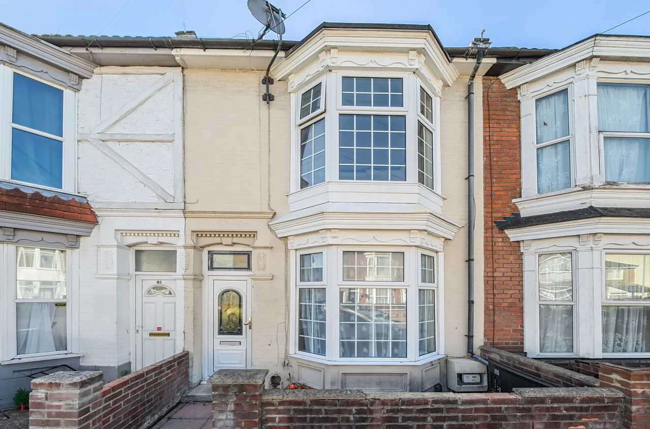 3 bed house for sale, Manor Road, Portsmouth, PO1