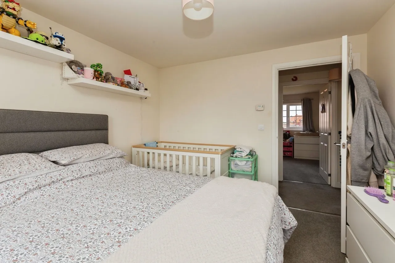 Brewery Lane, Broughton, Aylesbury, Buckinghamshire, HP22, photo 8