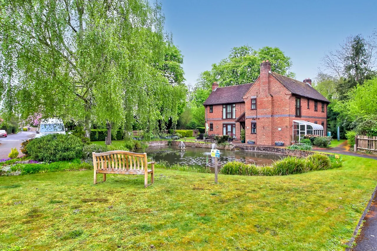 Farm View Drive, Basingstoke, RG24, photo 12