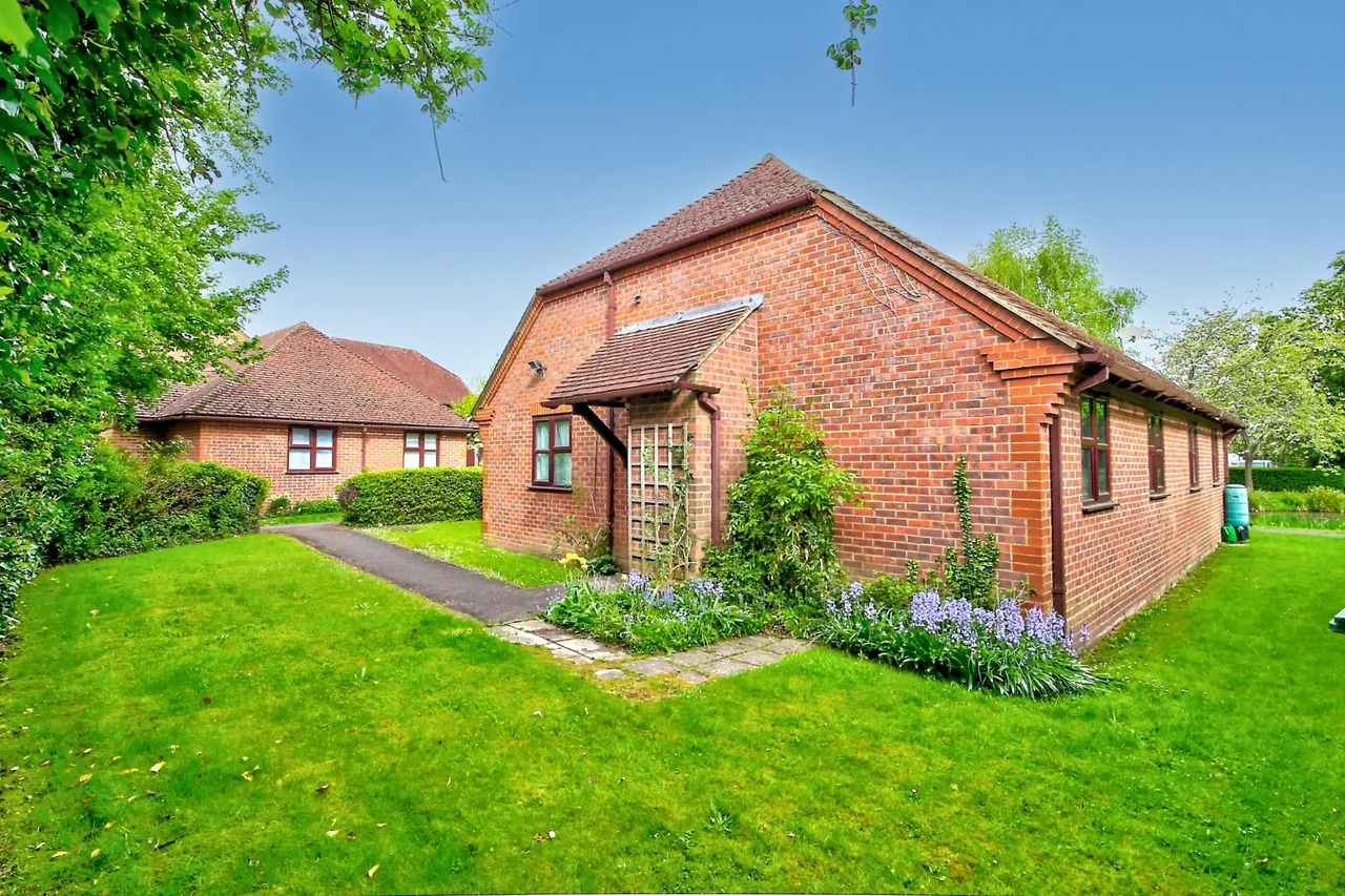 Farm View Drive, Basingstoke, RG24, photo 10