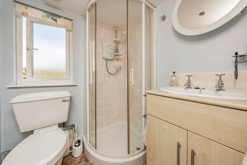 Denham Way, Maple Cross, Rickmansworth, photo 26
