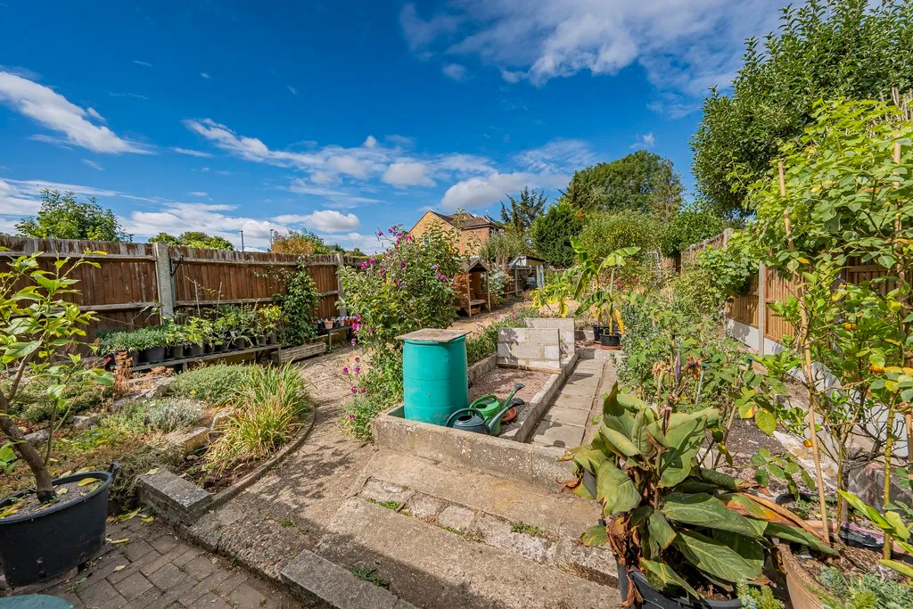 Denham Way, Maple Cross, Rickmansworth, photo 12