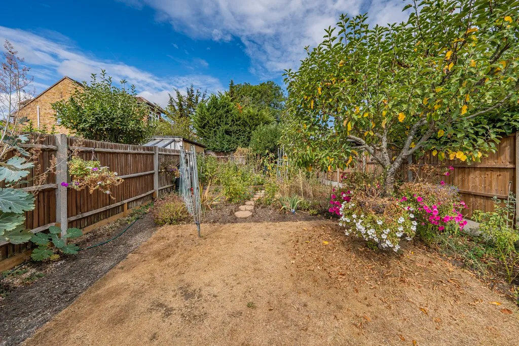 Denham Way, Maple Cross, Rickmansworth, photo 15