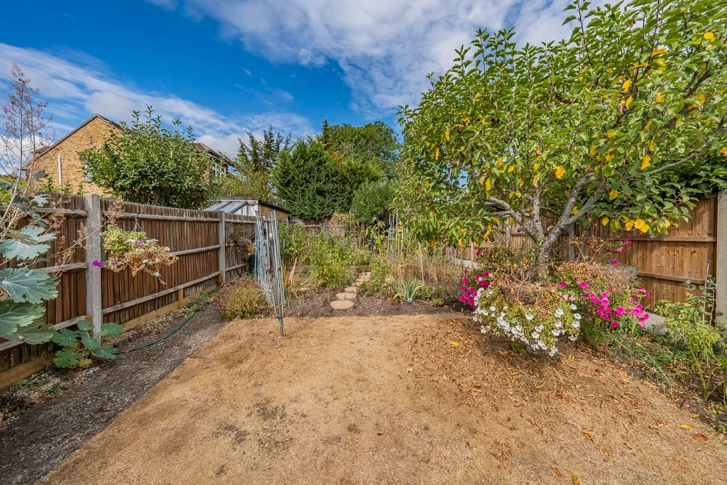 Denham Way, Maple Cross, Rickmansworth, photo 30