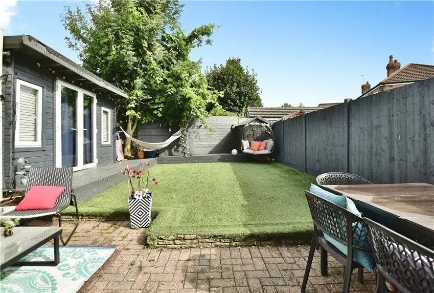 Lighthorne Road, Stockport, SK3, photo 21