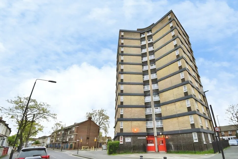 2 bed flat to rent — Boundary Road, London, E13