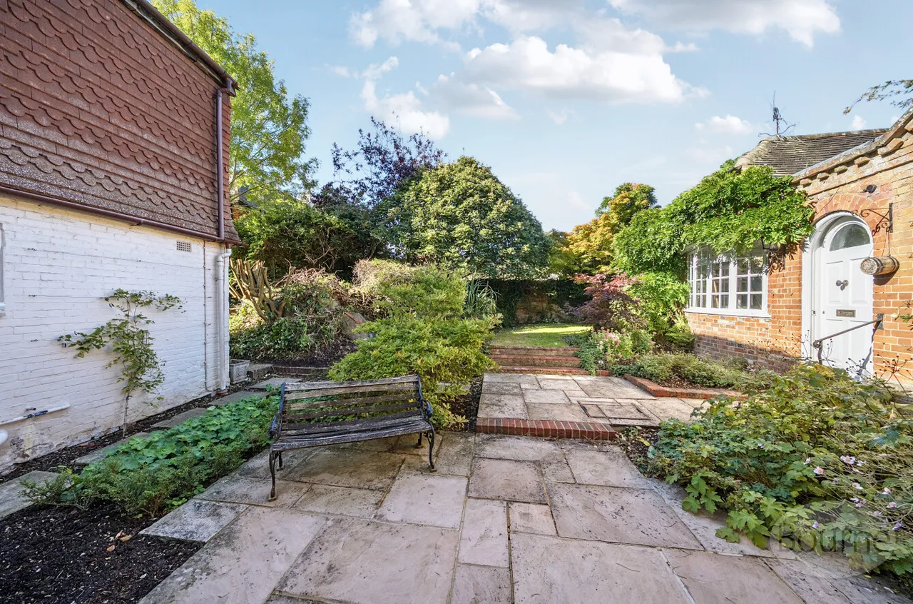 Castle Street, Farnham, GU9, photo 15