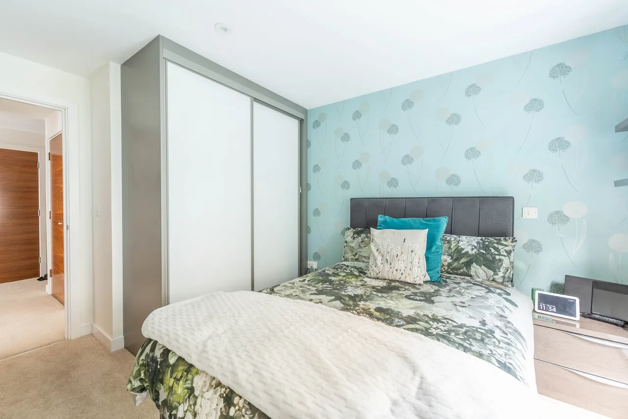 11 Monarch Court, Howard Road, Stanmore, photo 10