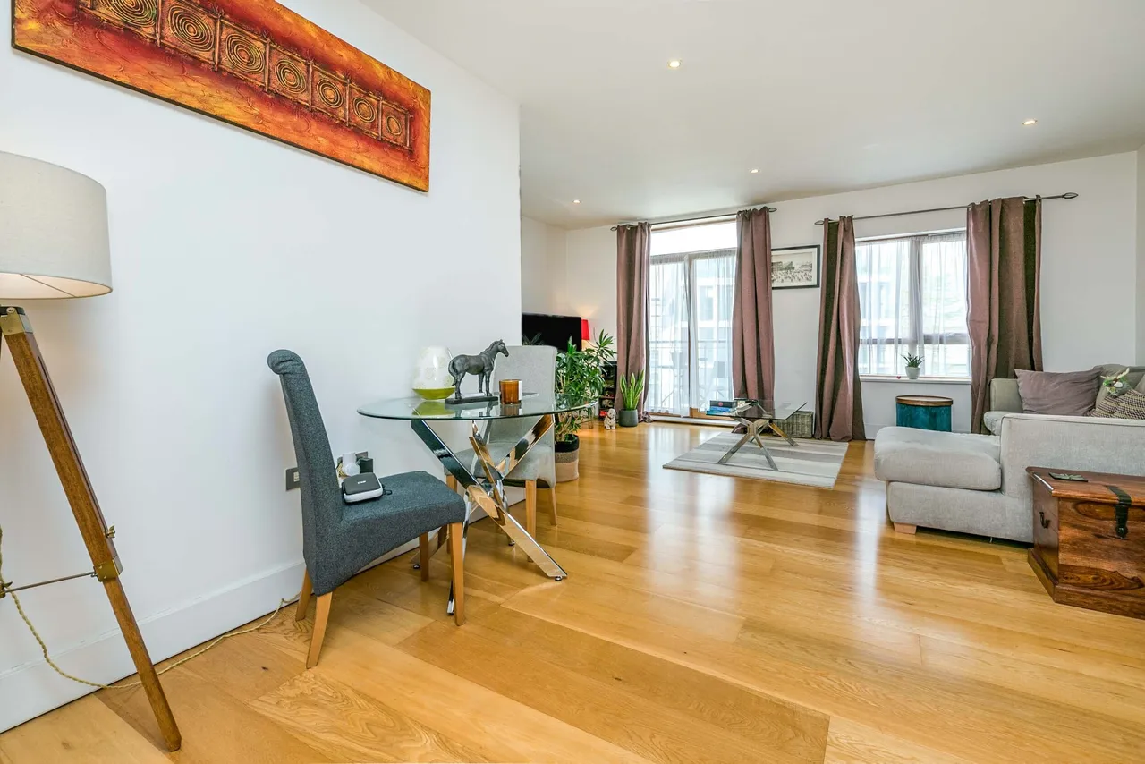 Epsom Road, Guildford, GU1, photo 10