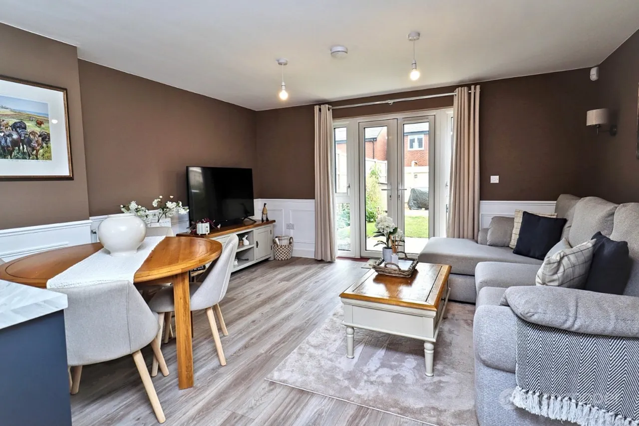 Wuffle Gardens, Meadow Green, CV11, photo 6