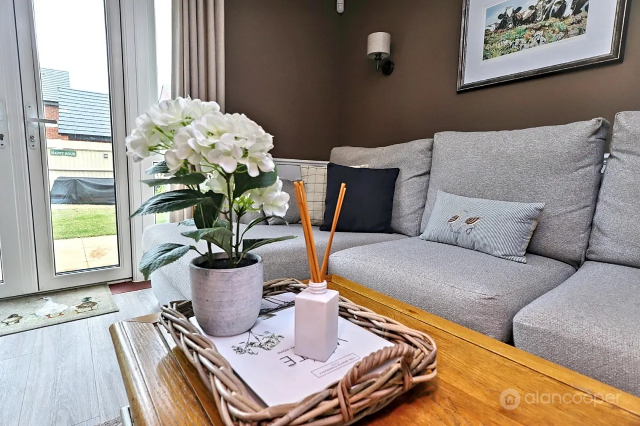 Wuffle Gardens, Meadow Green, CV11, photo 10