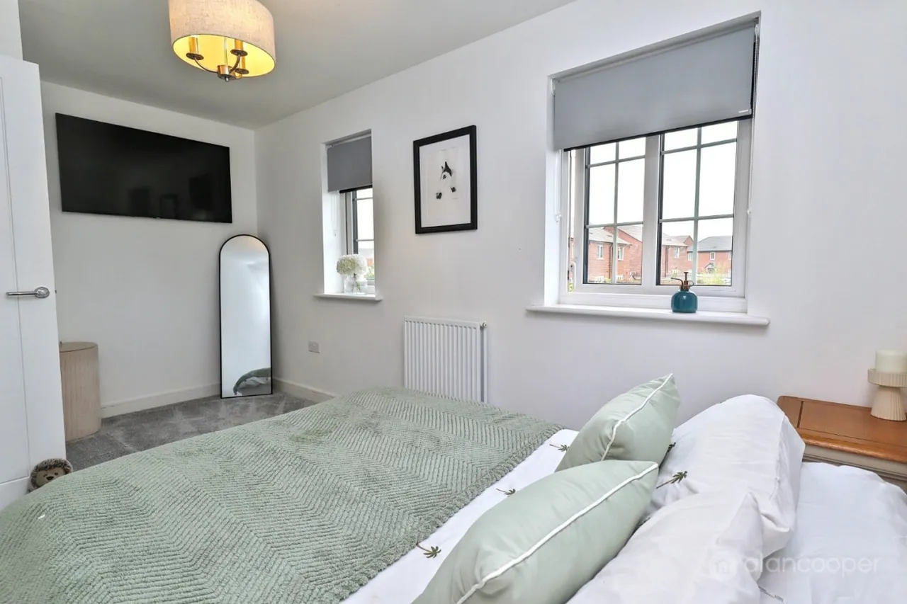 Wuffle Gardens, Meadow Green, CV11, photo 16