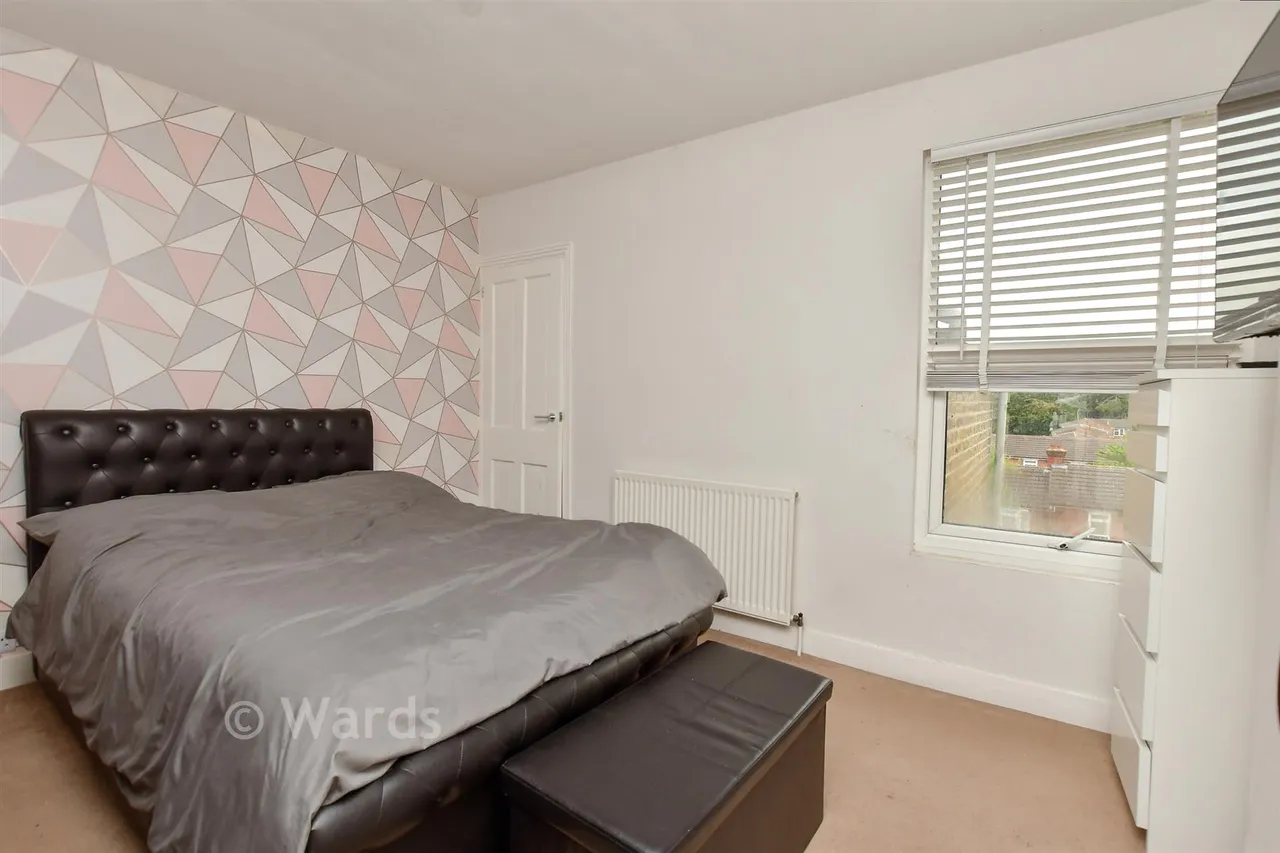 Corporation Road, Gillingham, ME7, photo 6