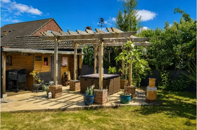 Lincoln Road, Branston, LN4, photo 16