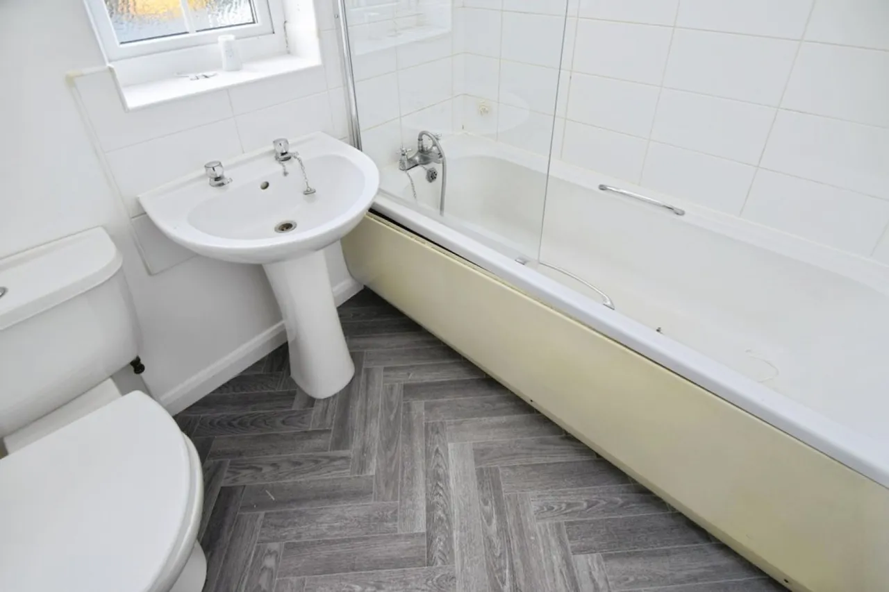 Cottingley, Bingley, West Yorkshire, photo 10