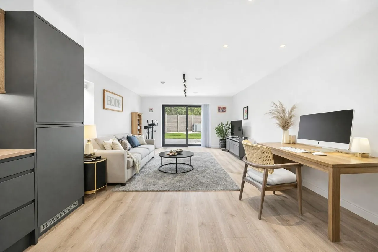 2 bed house for sale, Denmark Place, Tring, HP23