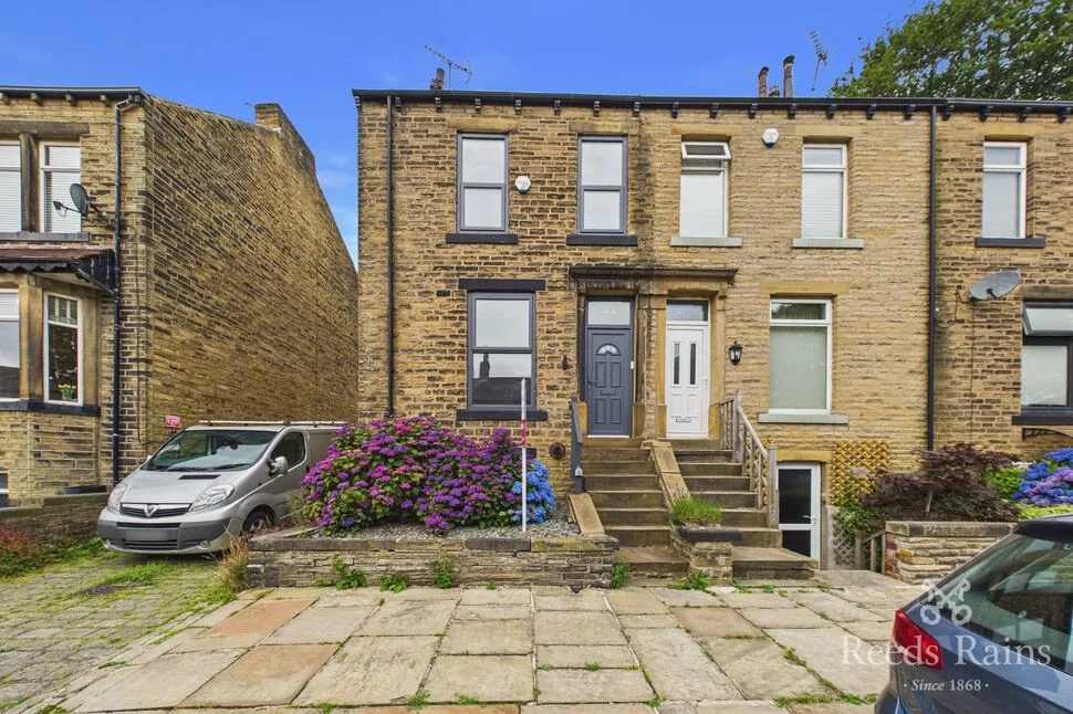 Abbey Walk, Halifax, West Yorkshire, HX3, photo 4