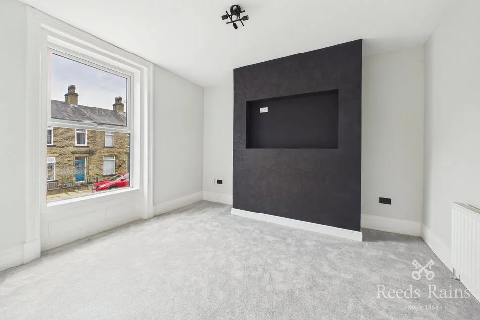 Abbey Walk, Halifax, West Yorkshire, HX3, photo 3
