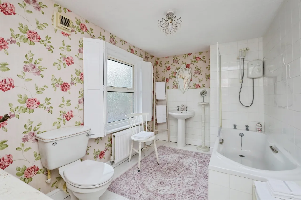 South Road, Hailsham, BN27, photo 9