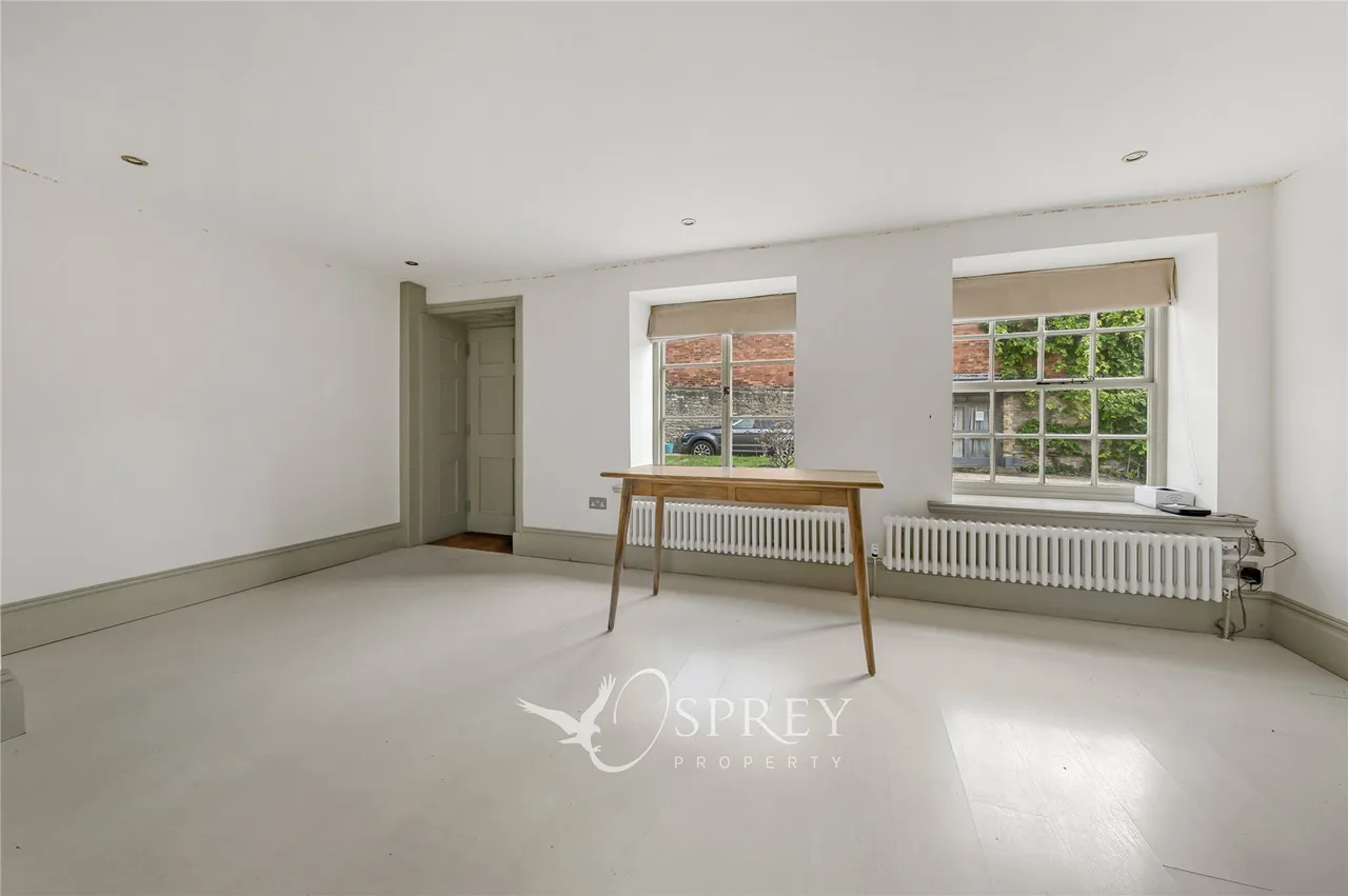 West Street, Oundle, PE8, photo 3