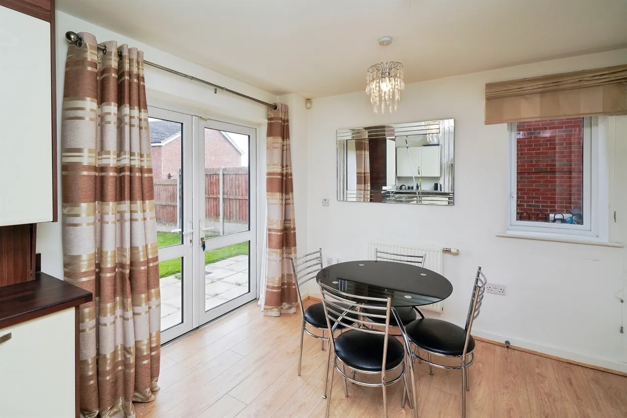 Bridge Meadow Road, Wirral, CH49, photo 4