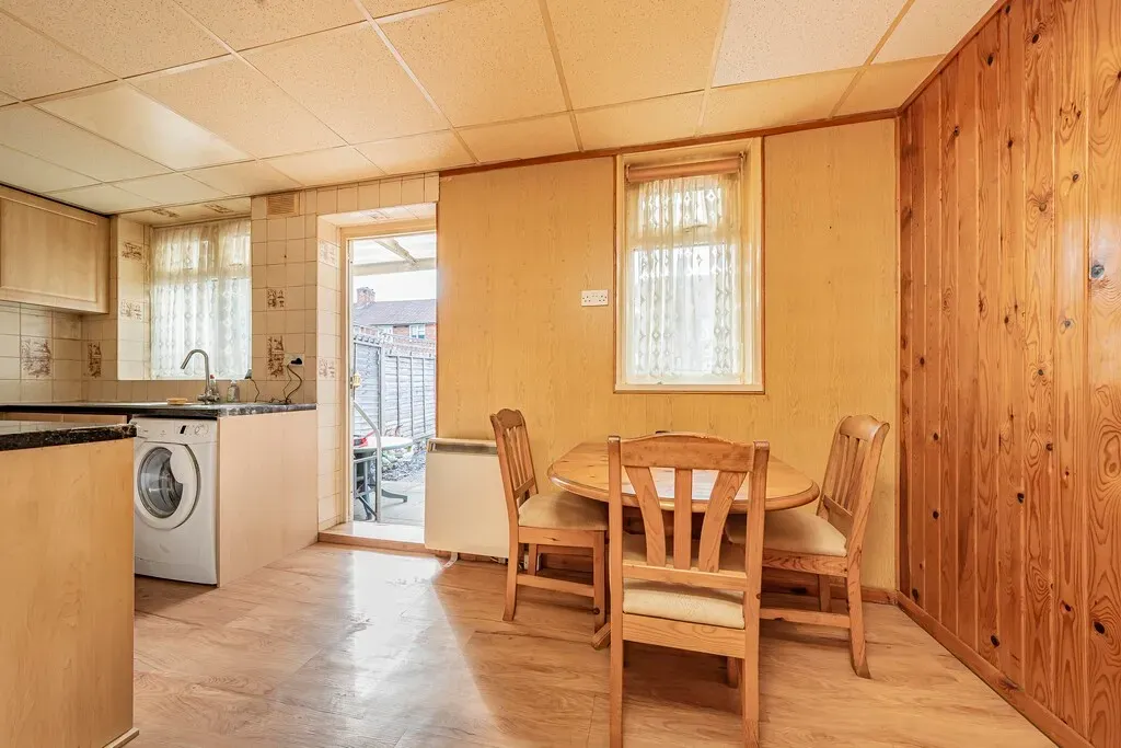 Greatdown Road, Hanwell, W7, photo 18