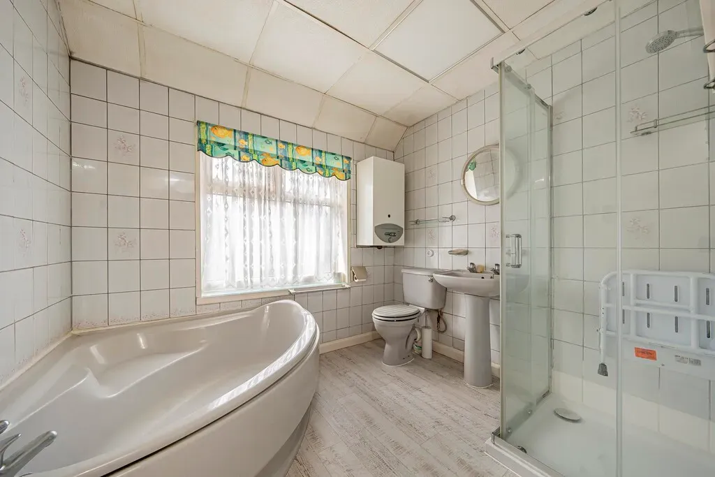 Greatdown Road, Hanwell, W7, photo 3
