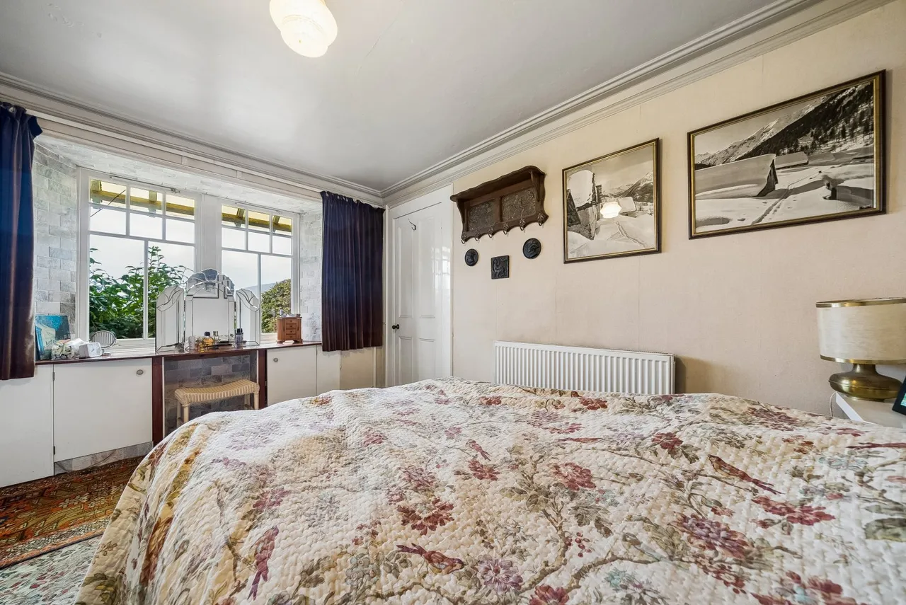 Shore Road, Cove, G84, photo 18