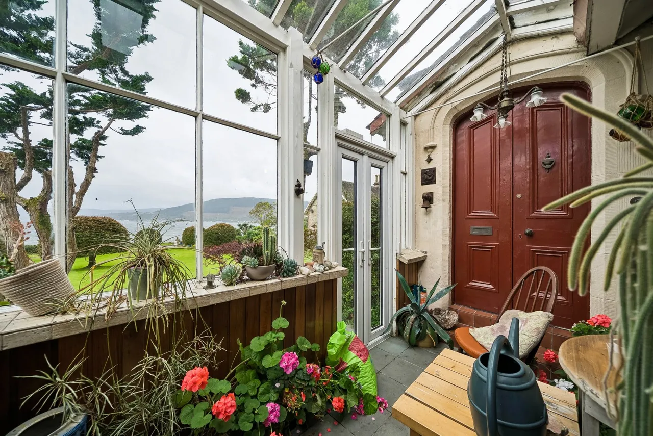 Shore Road, Cove, G84, photo 13