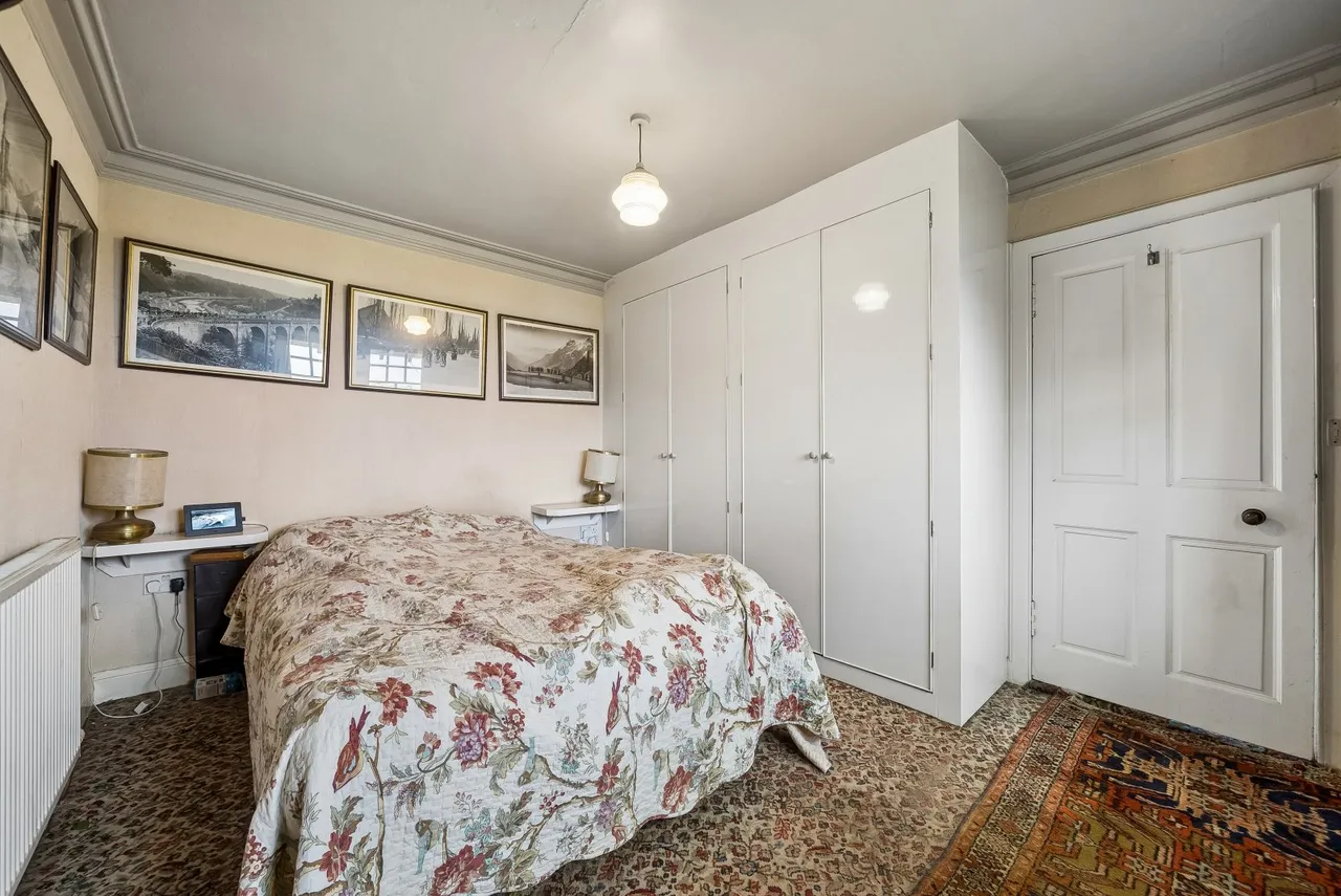 Shore Road, Cove, G84, photo 17