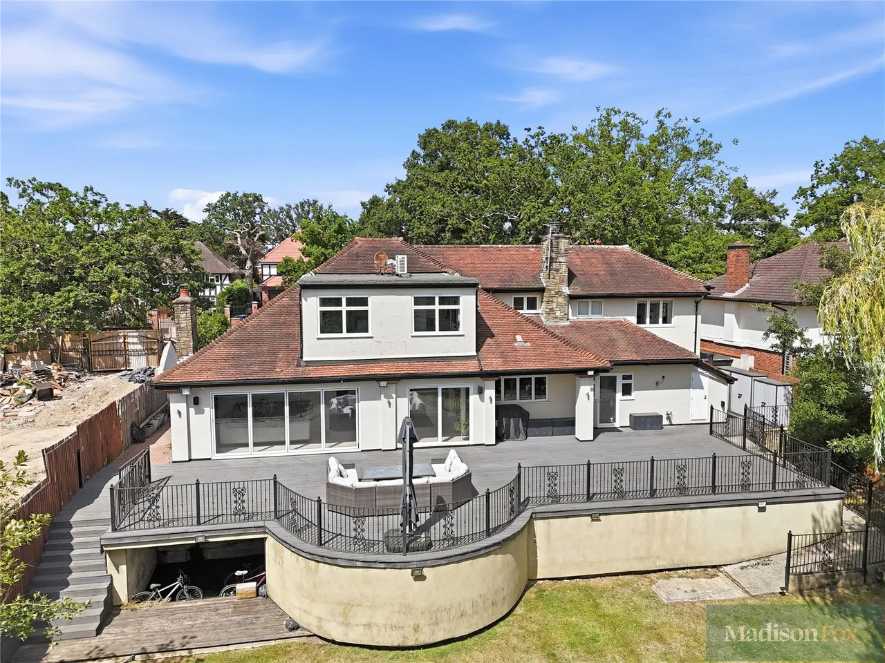 Stradbroke Drive, Chigwell, IG7, photo 54