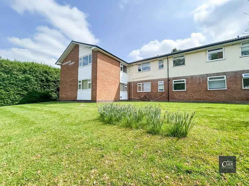 2 bed flat for sale, Wood Lane, Streetly, B74
